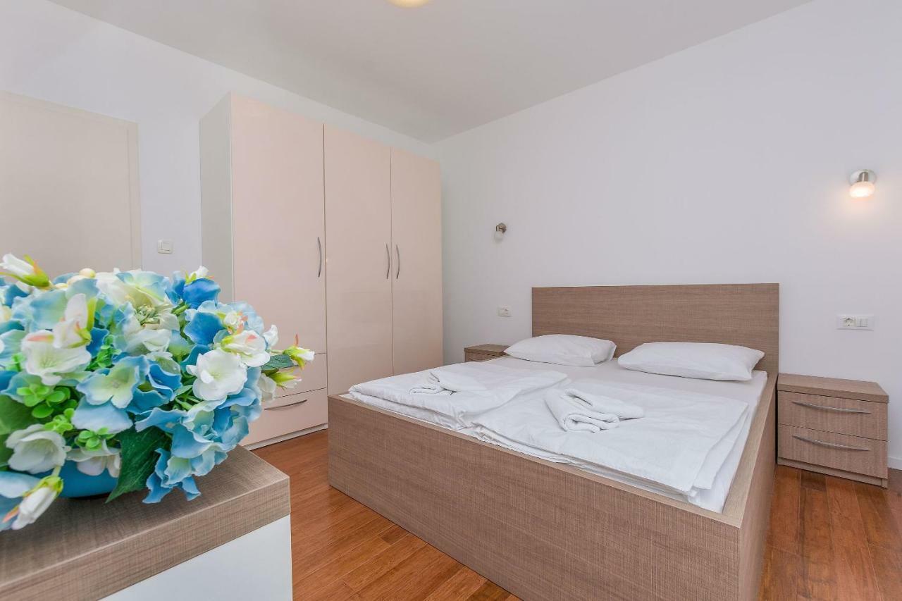 Apartments Villa Aquamarine Duće Esterno foto