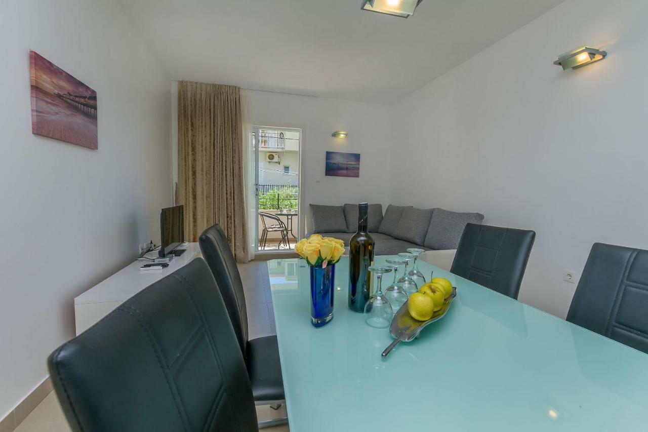Apartments Villa Aquamarine Duće Esterno foto